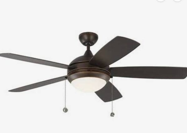 Lot # 2699: Ceiling Fan With Lights - Image 2