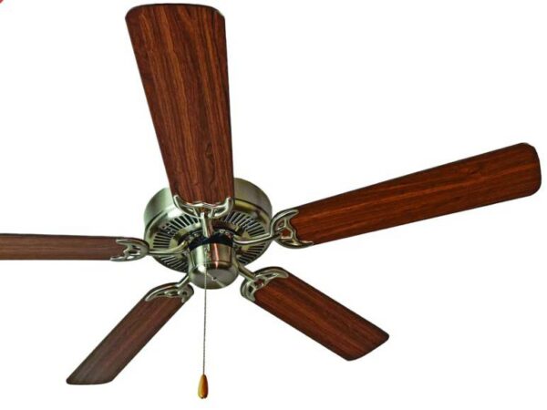 Lot # 2700: Ceiling Fan With Lights